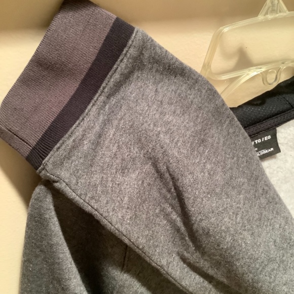 NWT Amazing mens Under Armour full zip hoodie - Picture 5 of 10